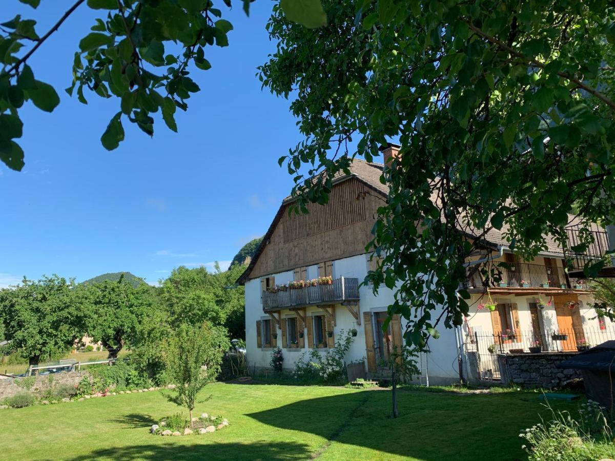 La Ferme Sainte Catherine Villa Taninges Exterior foto